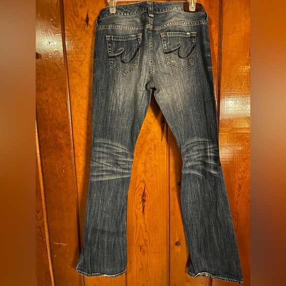 Express Low Rise Bootcut Jeans - Picture 4 of 5